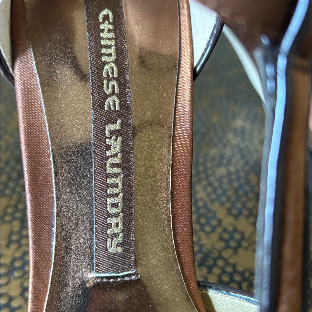 RARE Chinese Laundry Brown and Gold Stiletto Heels - Picture 6 of 8